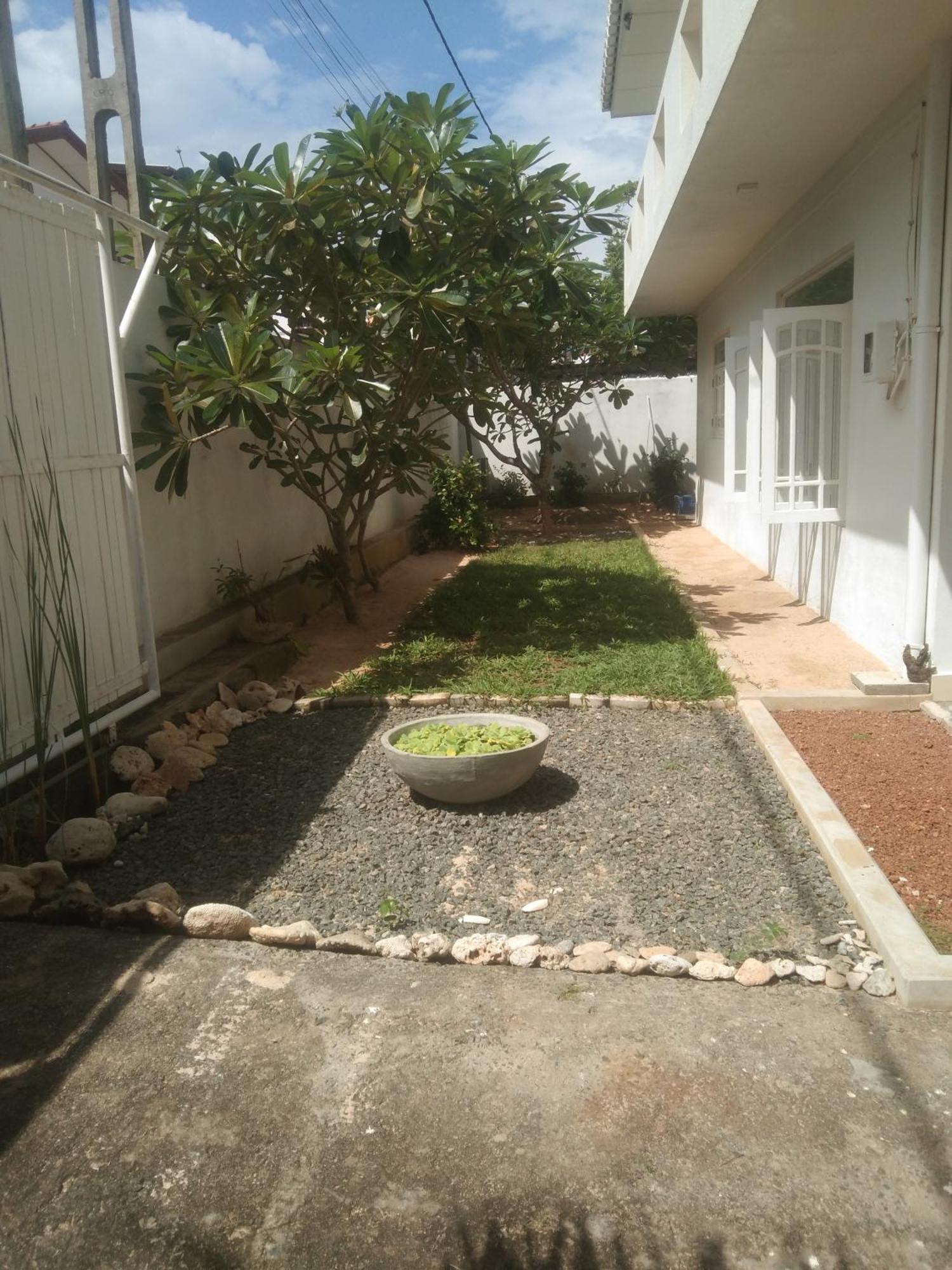Ayu Hostel Ambalangoda  Exterior photo